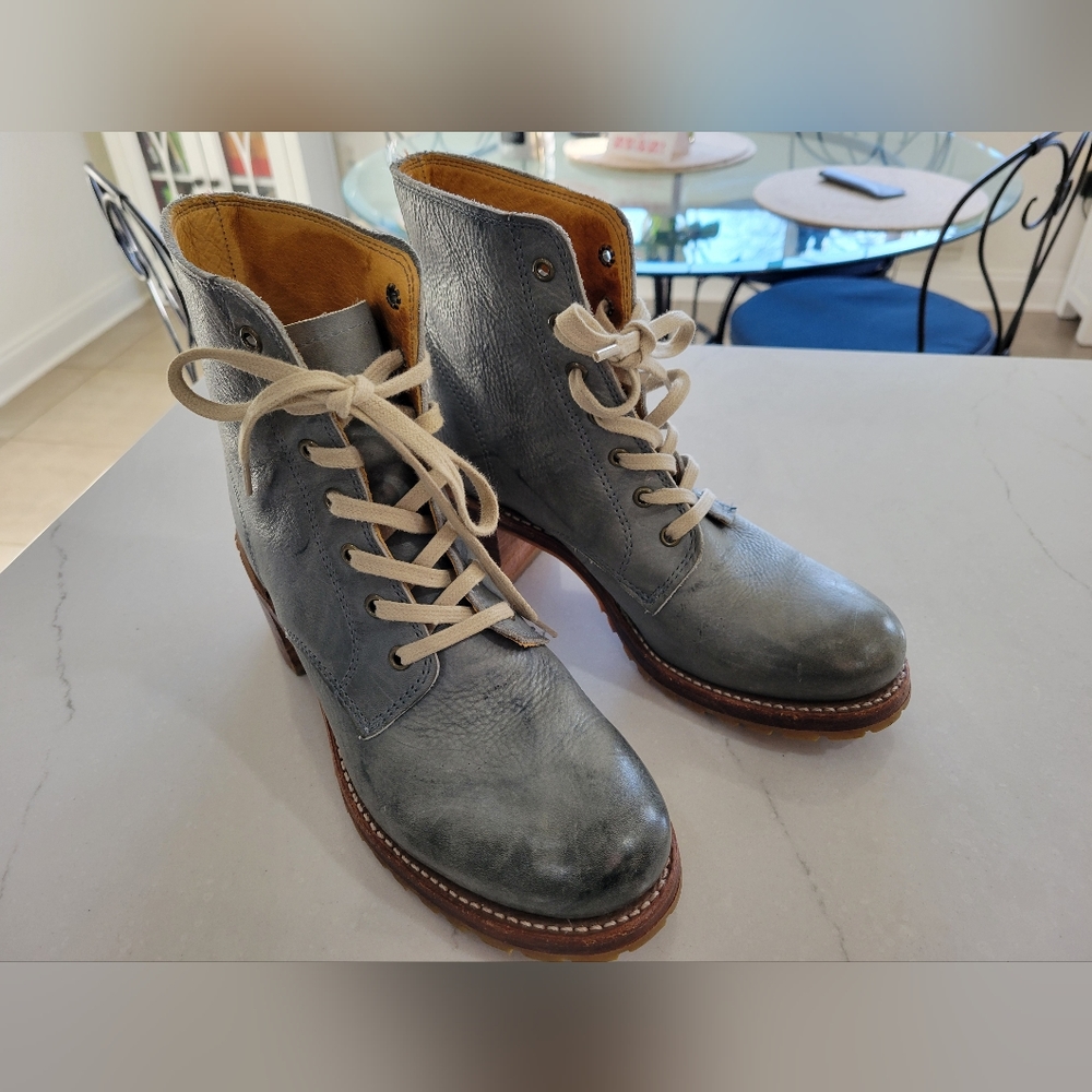 Frye Vintage Sabrina Blue Leather Lace Up Boots Size 8.5